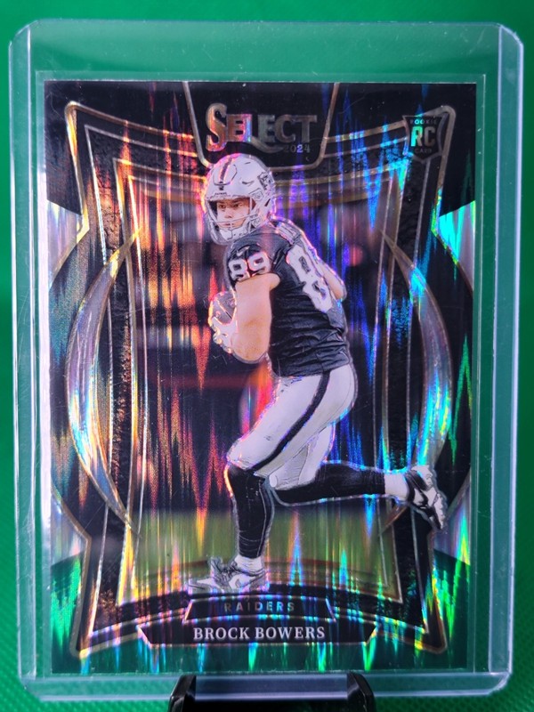2024 Panini Select - Concourse Brock Bowers #31 Black & Green Shock Prizm (RC...