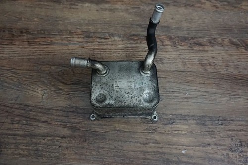 Audi RS4 8E RS5 8T A8 VW Touareg Ölkühler 079117015A Kühler oil cooler 4.2 FSI