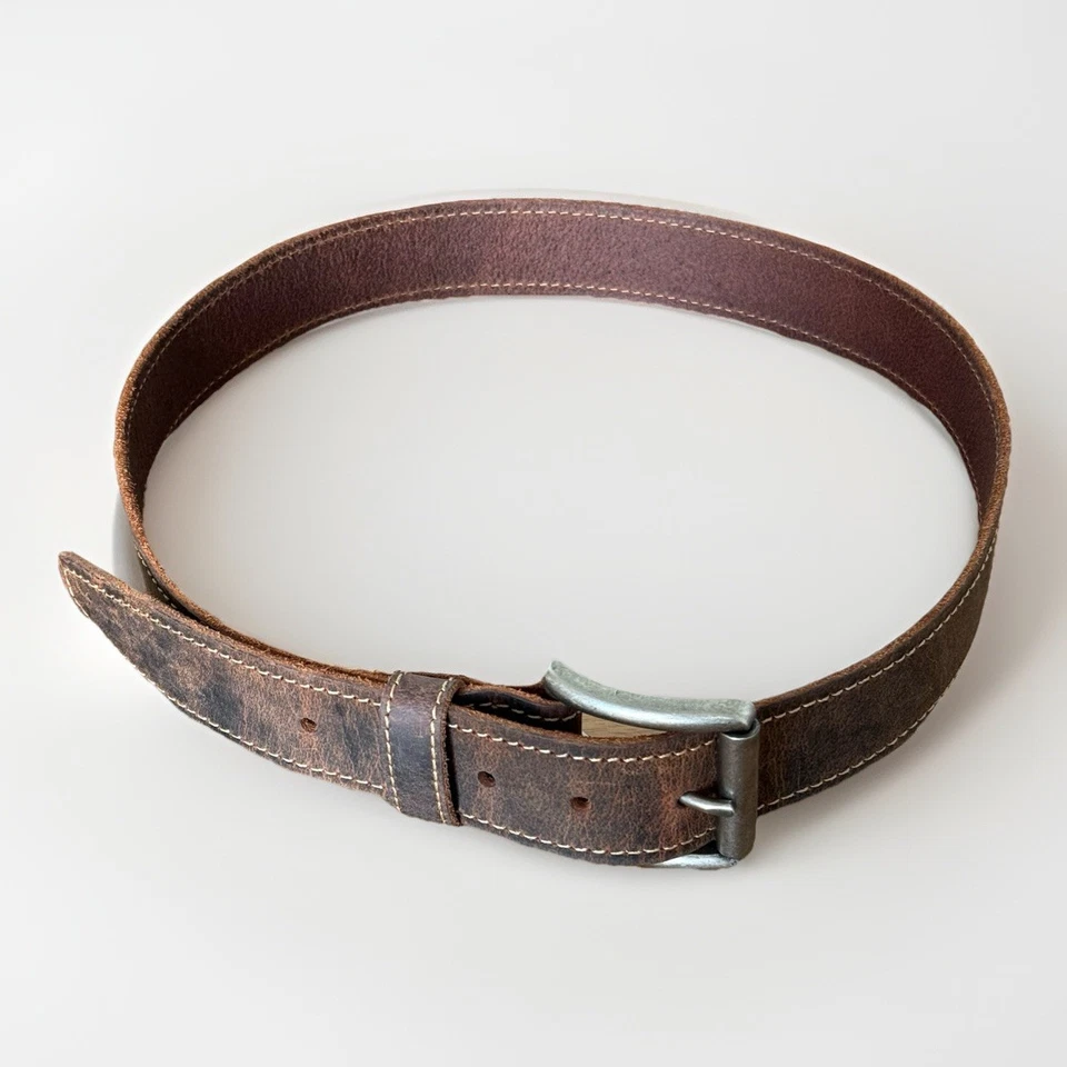 Cinturón de cuero genuino marrón con hebilla para hombre talla 36 costura blanca hebilla plateada Foto 3 de 4