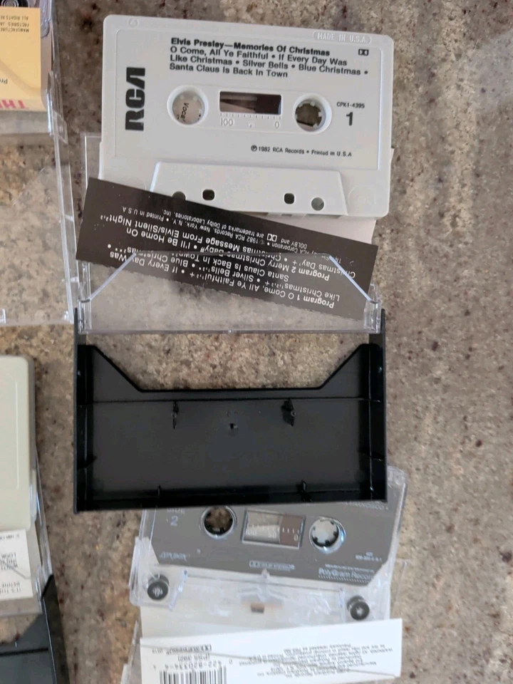 Lot 4 Christmas Holiday Cassettes Beach Boys, Elvis Presley, Mathis, A Williams+ Foto 4 de 4