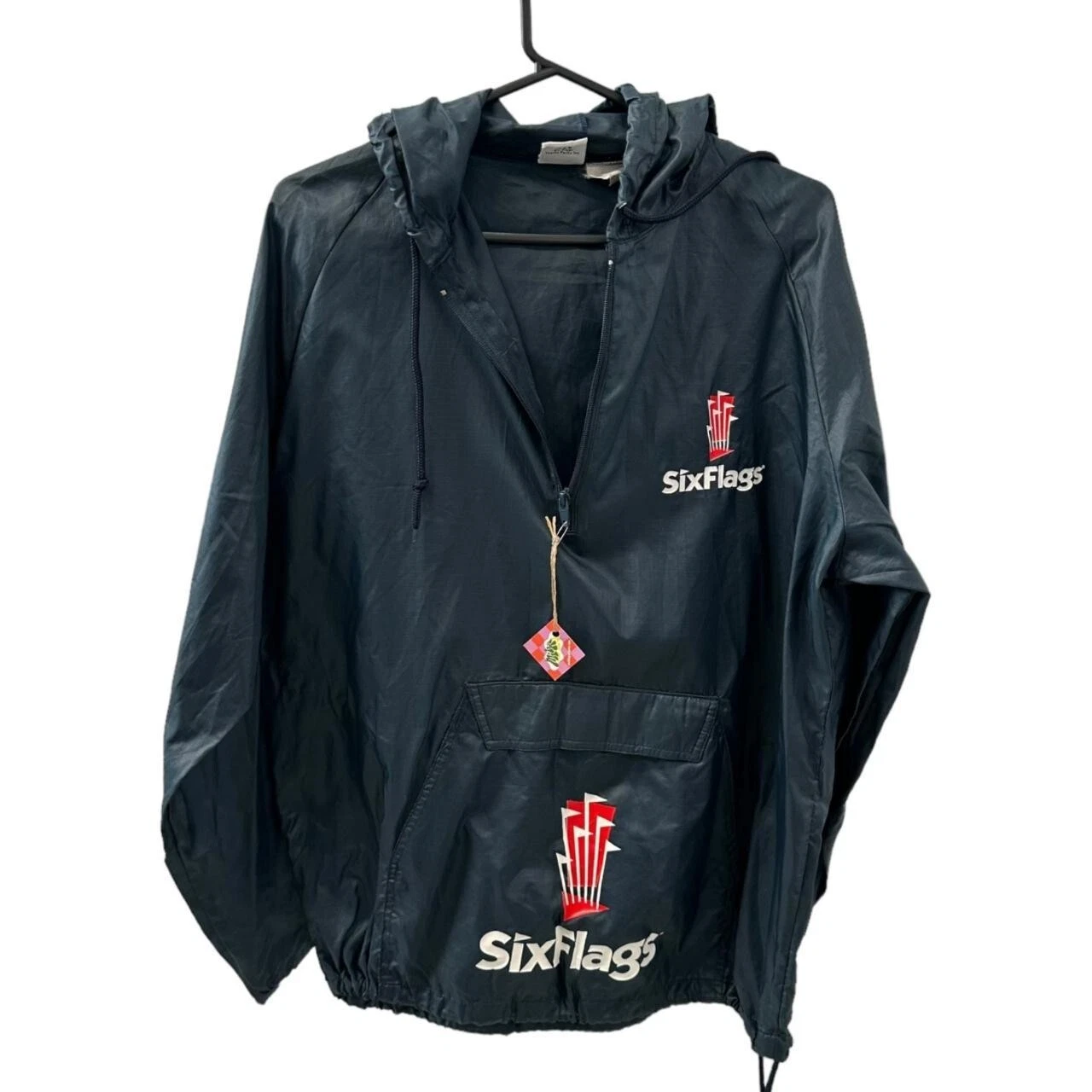 Six Flags Half Zip Hooded Pullover (M/L)