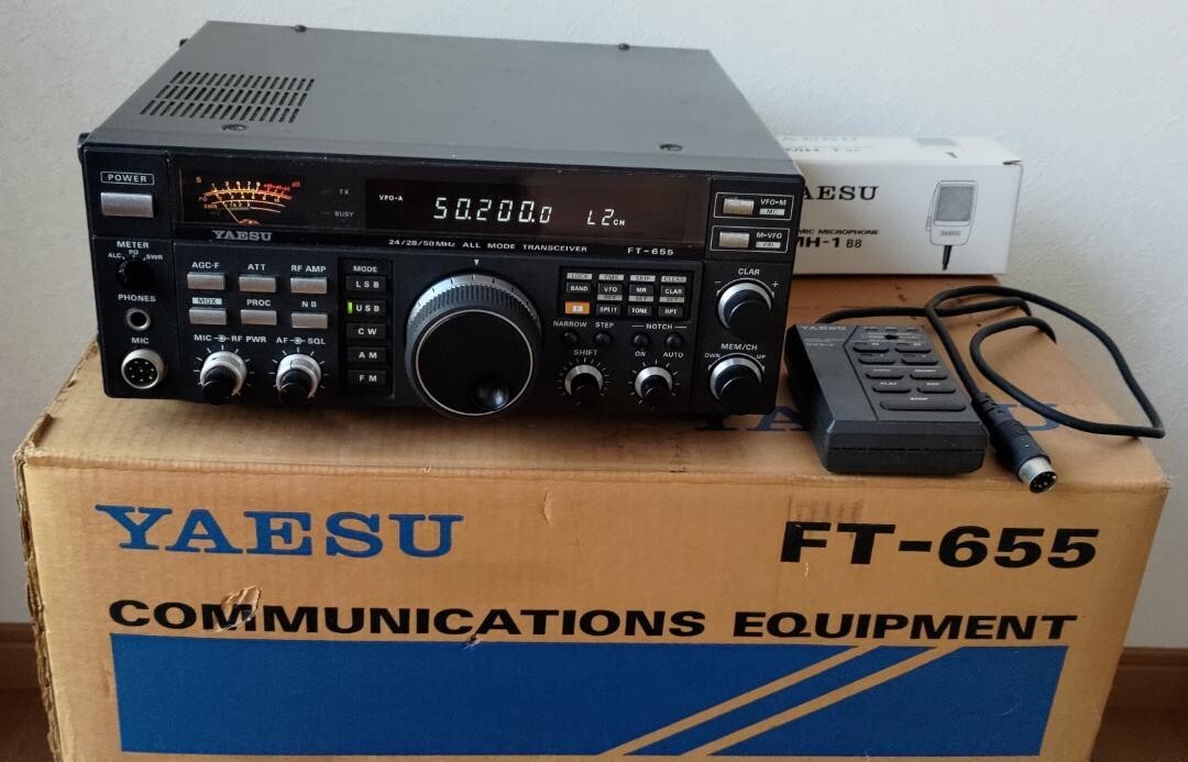 YAESU FT-655(ACタイプ)、DVS-2、MH-1 BB【ジャンク】 YAESU FT-655(ACタイプ)、DVS-2、MH-1 BB【ジャンク】(Yaesu