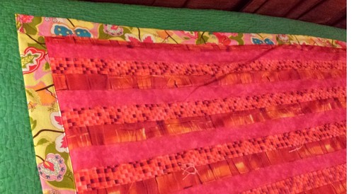 Patchwork Quilt Throw Blanket Cover 62x79 Bright Pink Floral Hand Tied OOAK NEW - Picture 17 of 20