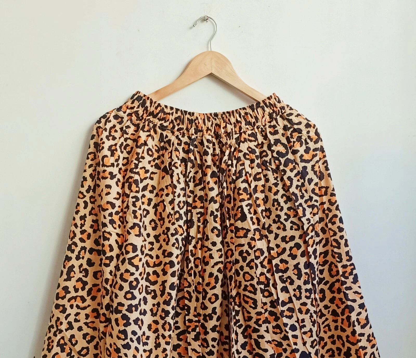 Indian Cotton Brown Tiger Animal Print Skirt Women's Clothing Partywear Skirts
Opens in a new window