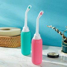 Appareil de rinçage convivial des pièces privées pour une sensation propre et