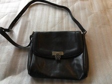 Bailey and Quinn ladies leather handbag in great condition