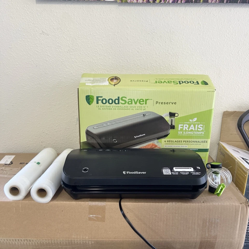 FoodSaver Preserve 真空密封系统入门套件 带袋和卷 VS2280 — 第 4/4 张图片