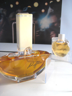  2pc Vintage 1.7 oz EDT spray Oscar de la Renta Ruffles perfume eau de toilette