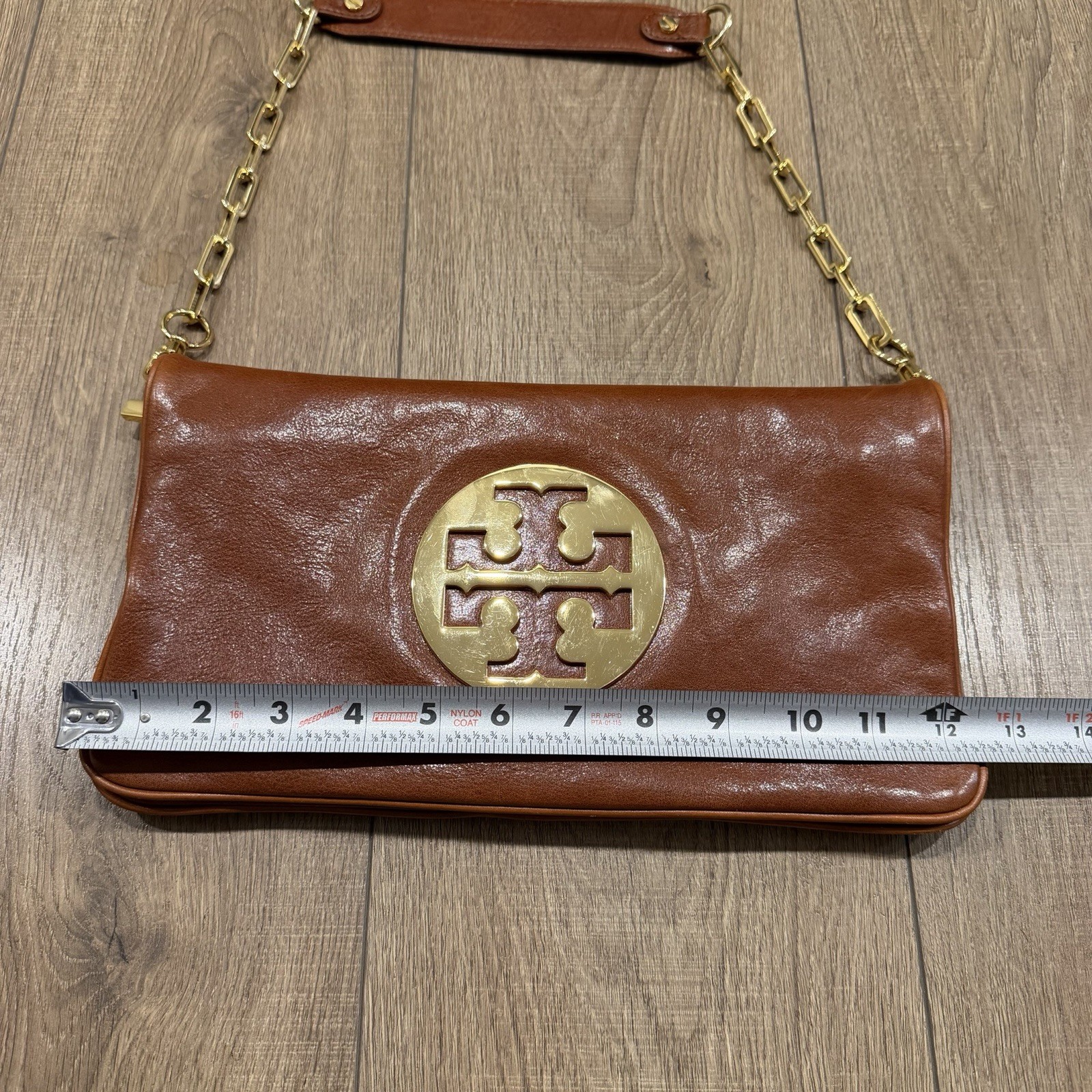 Tory Burch Reva In Cognac Leather Clutch With Gold Chain thumbnail 3