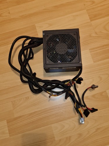 PC Netzteil Seasonic G Series 360W 80Plus Gold  6Pin GPU + 8Pin Mainboard Steckr