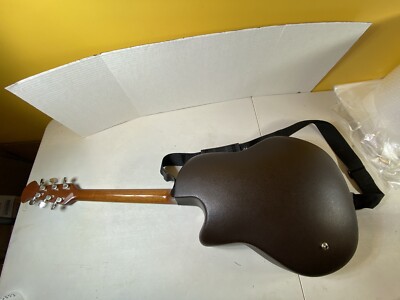 guitar Ovation Ultra Series 1527 acoustic electric with case 56S3