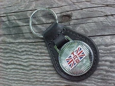 TRIUMPH TR6 UNION JACK LEATHER KEY FOB NOS CUSTOM-MADE IN BRILLIANT QUALITY