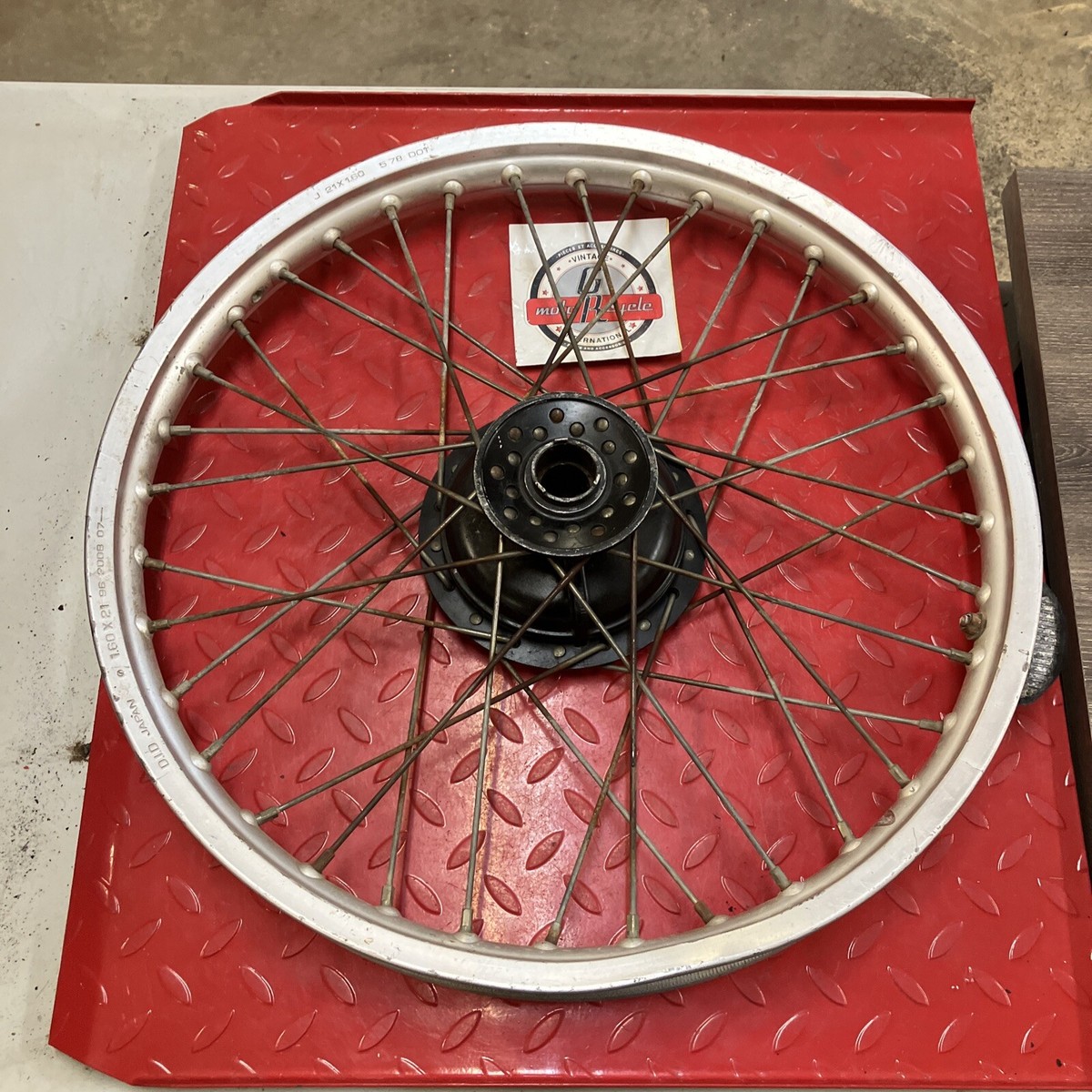 Yamaha YZ125 1978 front wheel hub rim 1K7-25111-10-98 | eBay