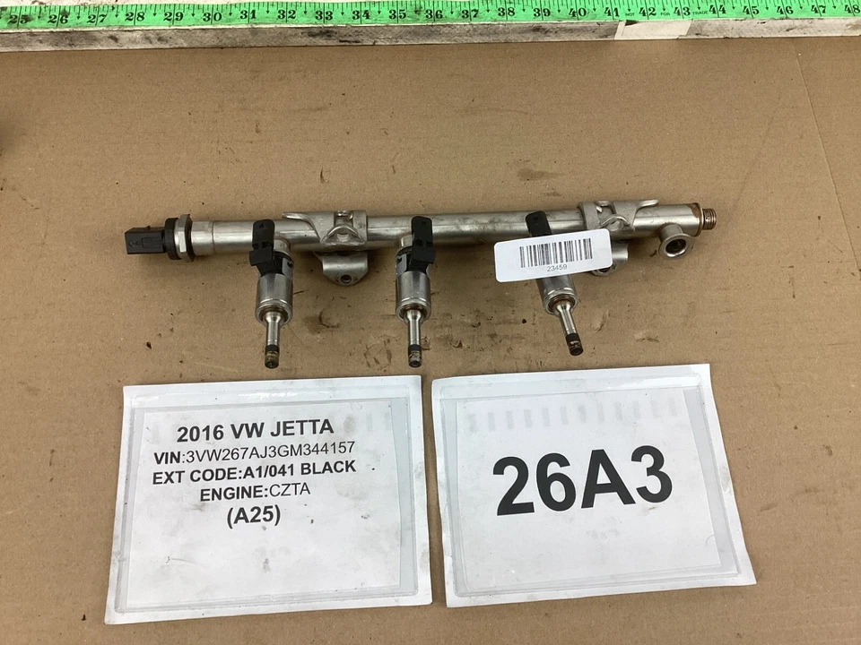 VOLKSWAGEN JETTA 2013-2018 1,4 L L4 motor de gasolina inyector de combustible tubo de riel OEM Foto 4 de 4