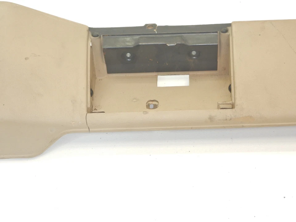 Jeep Cherokee XJ 84-96 OEM Bottom Dash Bezel Trim Piece Vent No Lid Tan Foto 4 de 4