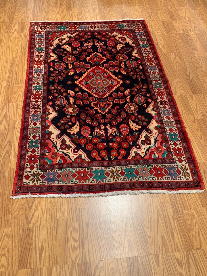 4.5 X 6.10 Navy Hand Knotted 100% Wool Vegetable Dye Rug - Image 2 of 4