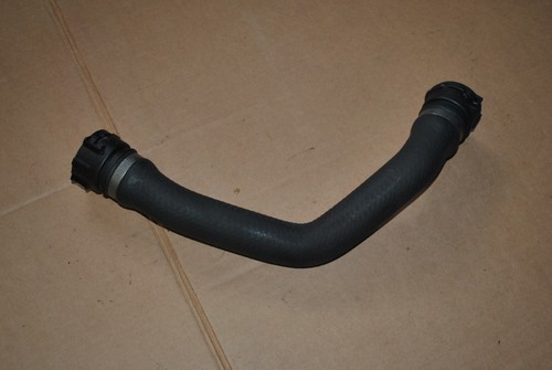 BMW E46 318d Wasserschlauch Kühlwasserschlauch Schlauch Wasserkühler Thermostat