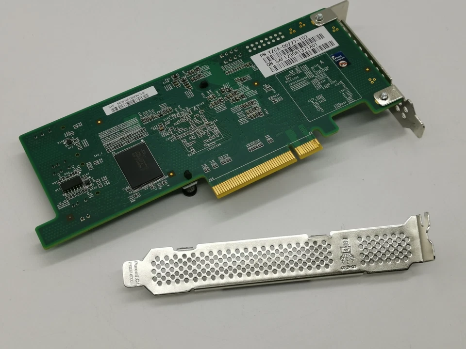 9207-8i 6 Gbps HBA LSI FW: P20 Modo TI ZFS FreeNAS unRAID CON 2* SFF-8087 SAS Cable Foto 3 de 4