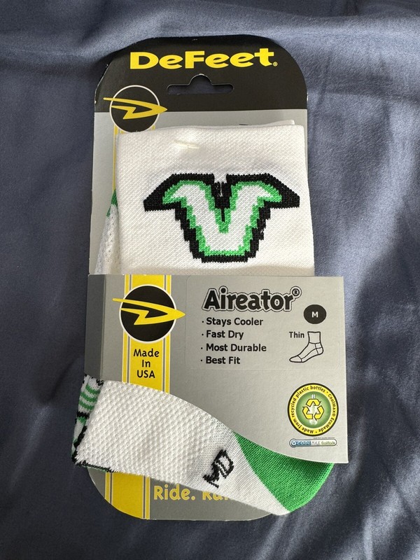 DeFeet Socks Medium
