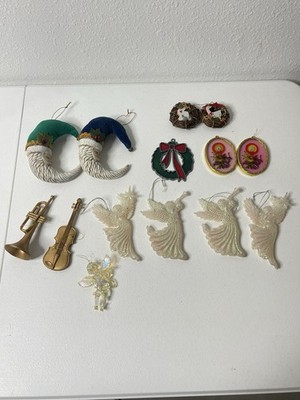 Vintage Christmas ornament Lot 14 pcs Snowman Santa Violin  Wreath