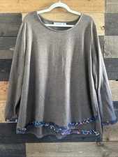 Avenue Woman Plus 2X 20 Tunic Funky Long Sleeves Fuzzy Warm