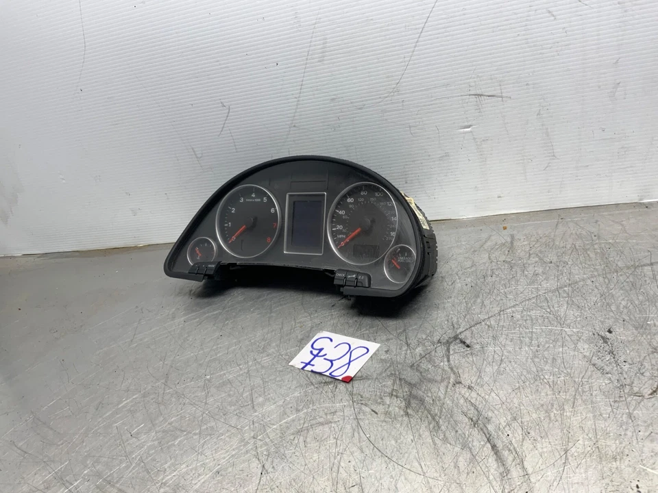 AUDI A4 2005 2006 2007 2008 PANEL DE INSTRUMENTOS VELOCÍMETRO OEM Foto 3 de 4
