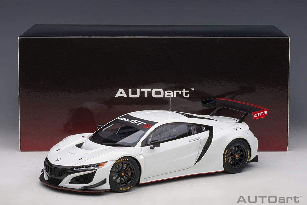 AUTOart 1/18 Honda NSX GT3 2018 White 81898 Die-cast Model Car