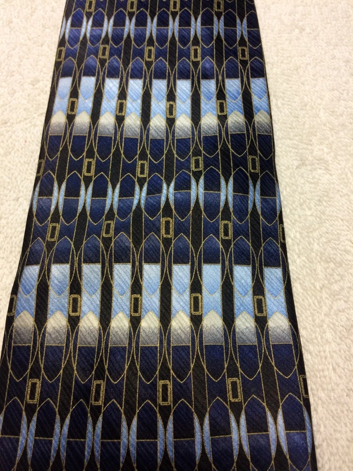 IRVINE PARK MENS TIE BLACK GOLD BLUE WHITE 4 X 60 NWOT - Image 3 of 4