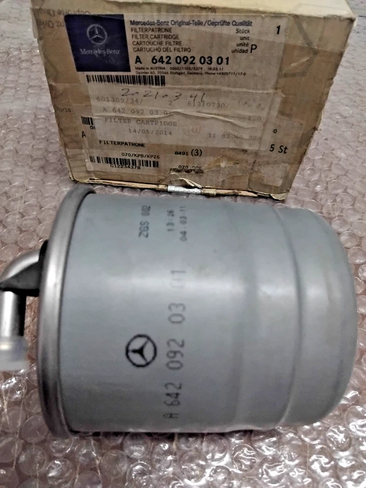 Filtro de combustible original MERCEDES A207 C204 C207 S204 S212 W164 W169 A6420920301 Foto 2 de 3
