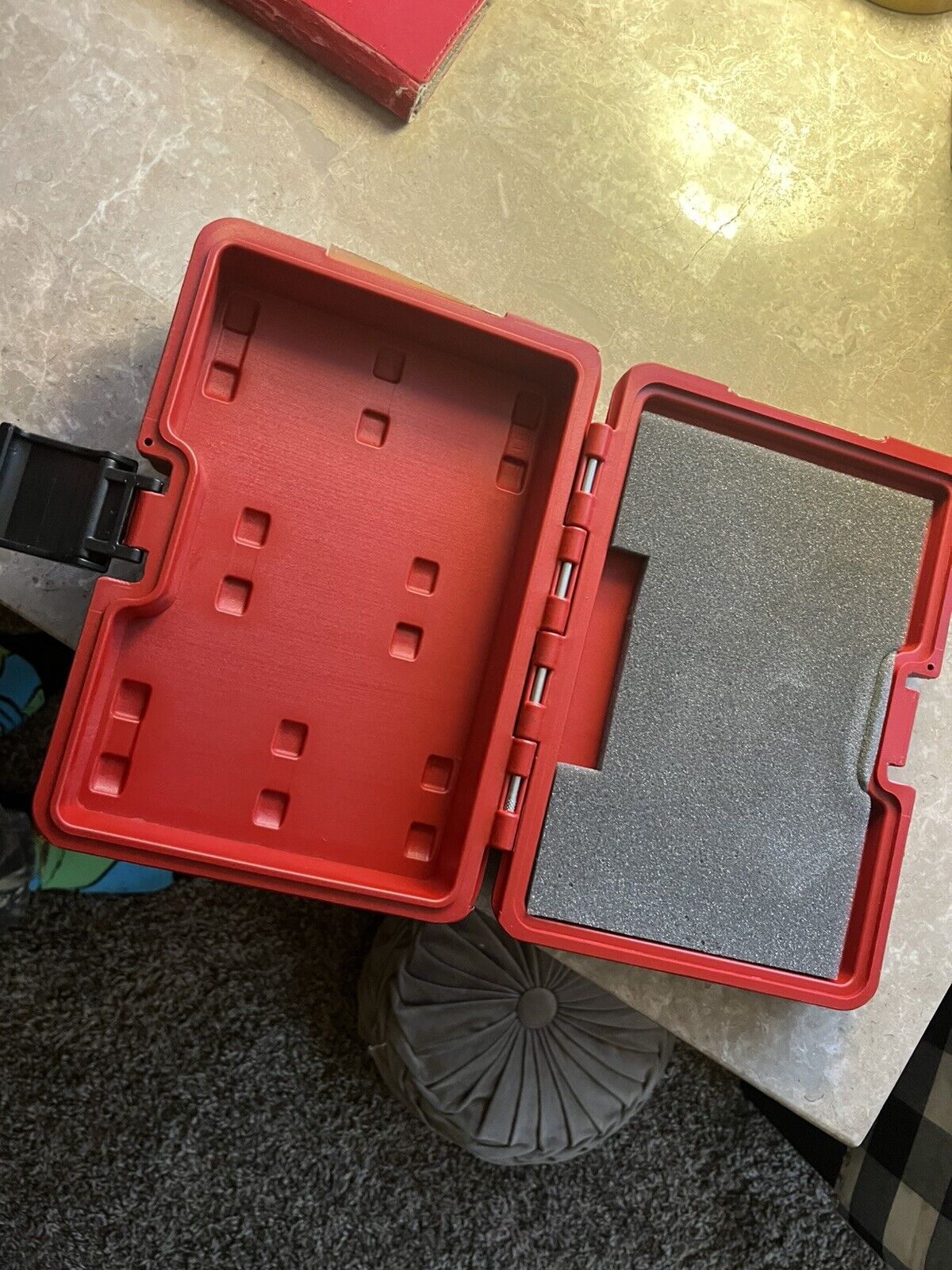Picture 4 of 5