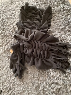 Matalan Scarf Gloves in Black Ruffles One size Fleece New