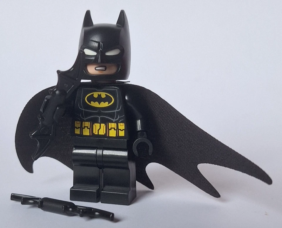 LEGO 76300 Batman MINIFIGURE from DC Superheroes Arkham Asylum - Image 2 of 3