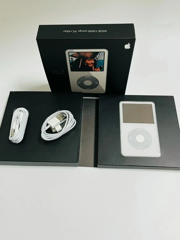 🎧 Brand New Apple iPod Classic Video 5th Gen Black/White 128GB