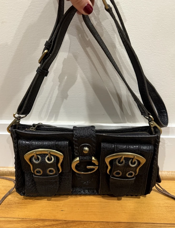 Cartera Grunge De Colección Y2K Años 2000 Guess Hombro Bandolera Gruesa Hebilla Cuero Negro Foto 2 de 4