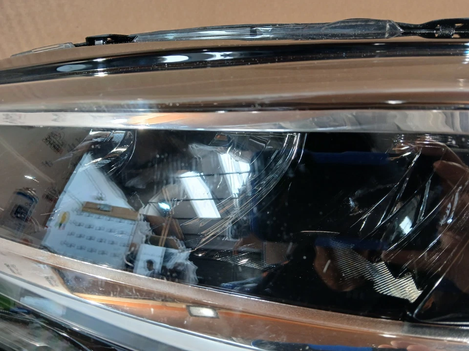 VAUXHALL CORSA F 2019-2024 GENUINE PASSENGER SIDE LH FULL LED HEADLIGHT 39162655 - Image 4 of 4