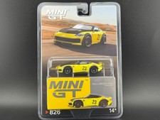 Mini GT Nissan Z LB-NATION WORKS Ikazuchi Yellow LHD 826 1/64