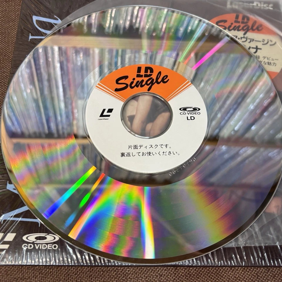 MADONNA Like A Virgin JAPAN 8" Laser Disc LD LM030-8102 w/ STICKER-OBI + INSERT - Image 4 of 4