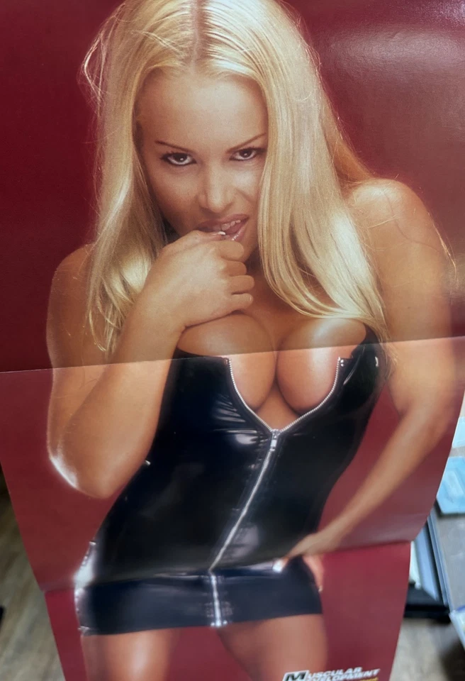Bobbi Billard/Dexter Jackson W/ Poster - Muscular Development Magazine July 2002 - Image 4 of 4