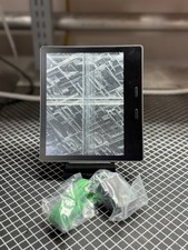 Amazon Kindle Oasis CW24Wi 9th Gen 7" E-Reader BROKEN