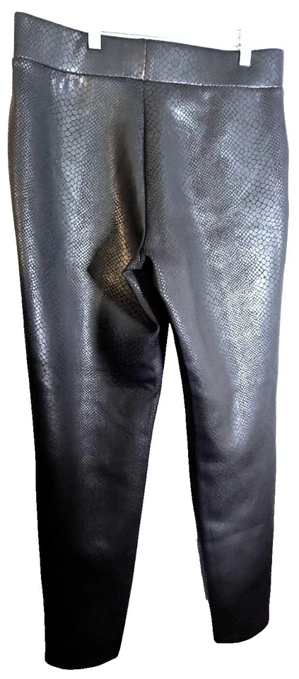 Attention women's L black lizard design pant 32/29 preowned - Image 3 of 4