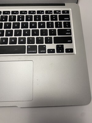 Silver Apple MacBook Air Model A1466 13 Inch Screen (2013) Works