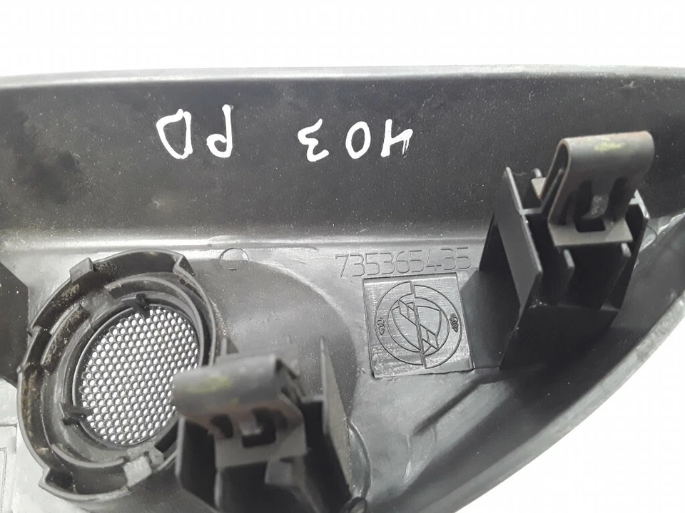 Fiat Croma 2006 LHD 1.9jtd 110kw Front left door speaker surround trim 735365435 - Image 2 of 3
