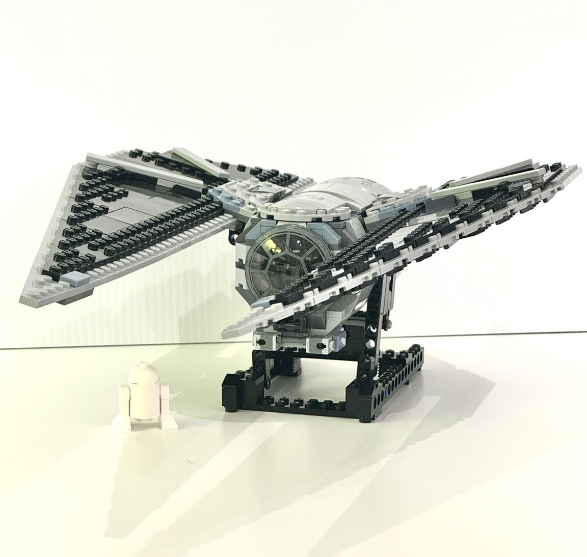 Display Stand: US Seller! 75154 TIE Striker, 100% Genuine LEGO