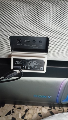 Sony ULT FIELD 5 Potente speaker portatile Bluetooth 2 modalità ULT POWER SOUND - Foto 16 di 20