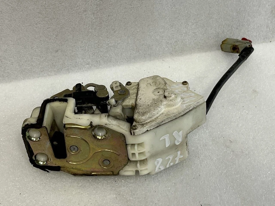 Honda Accord 1990 1991 1992 1993 sedán trasero izquierdo cerradura de puerta eléctrica actuador pestillo Foto 2 de 4