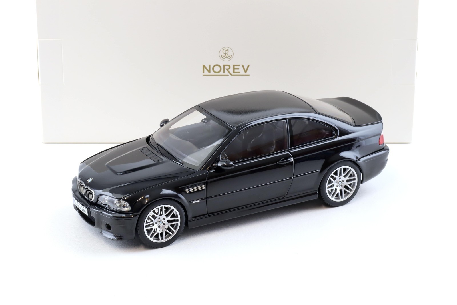 1:18 Norev BMW M3 CSL E46 Coupé 2000 Sapphire Black 183017