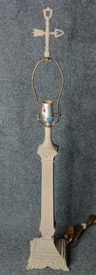 L&L WMC Loevsky Corinthian Cast 6lb WHITE METAL 32'' sprayed Pebble finish  Lamp 