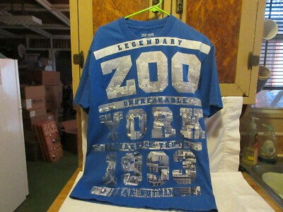 Vintage 1993 Zoo York  ''Unbreakable Practice Truth Fear Nothing'' T-Shirt Sz. L