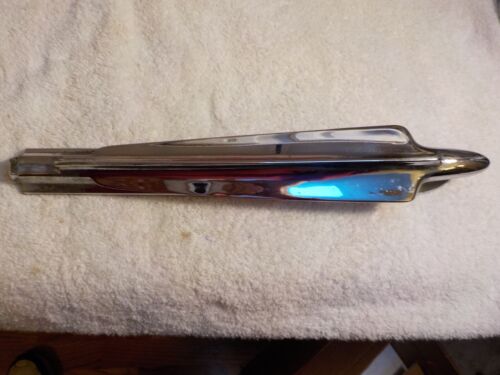 1946 Chevrolet Hood Ornament - Picture 3 of 19