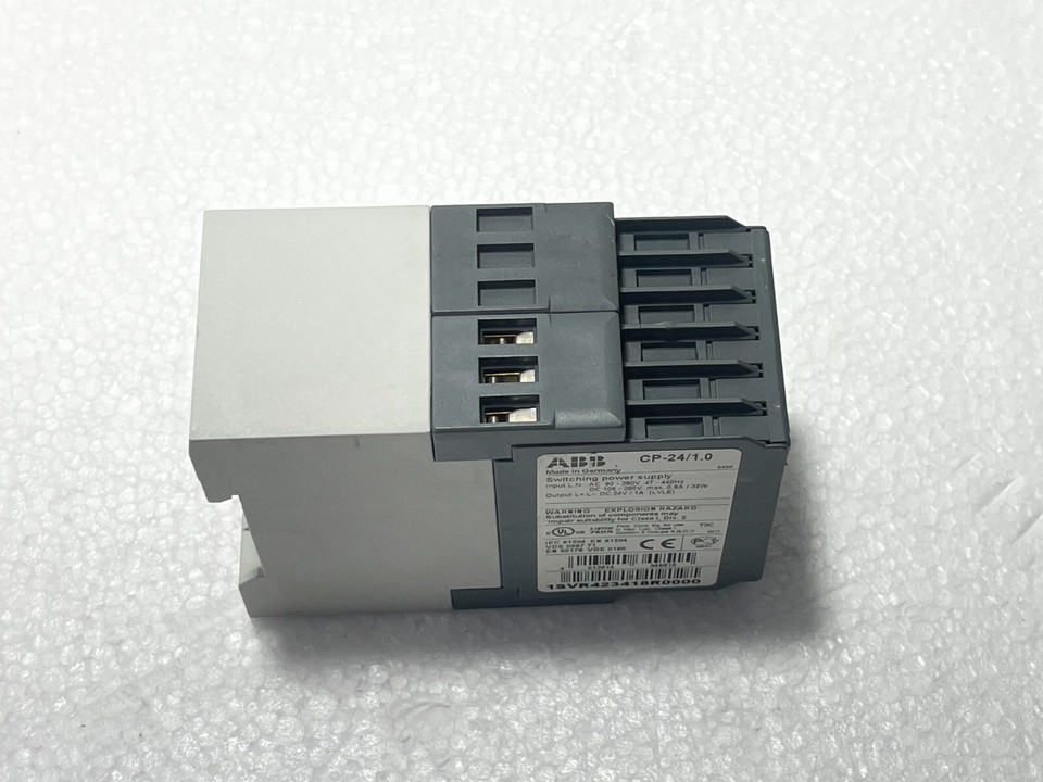 ABB CP-E 24/5.0 Power supply In:115/230VAC Out ABB CP-E 24/5.0 Power supply In:115/230VAC Out